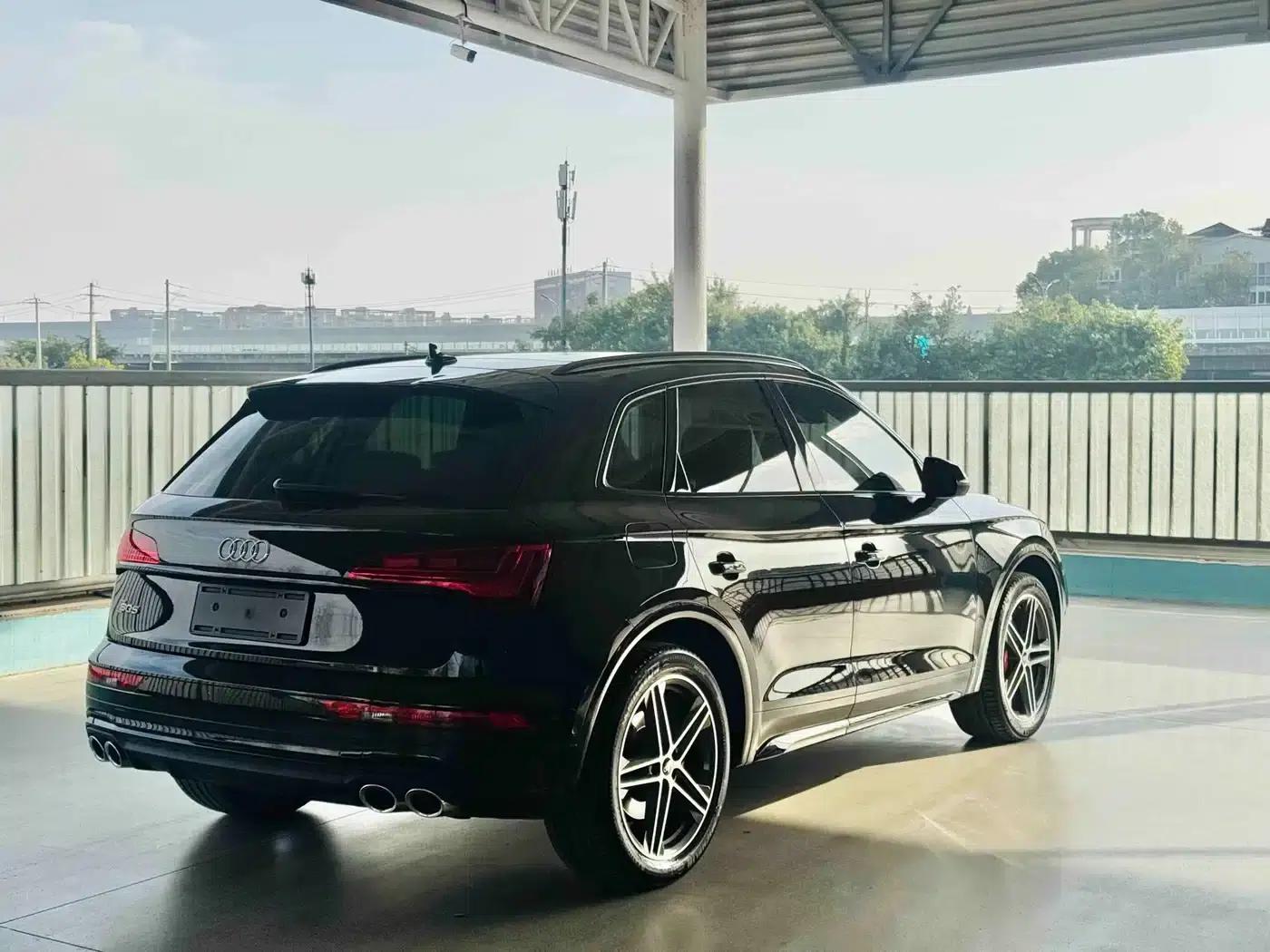 Audi SQ5 Sportback 2023 3.0 TFSI quattro — миниатюра 9
