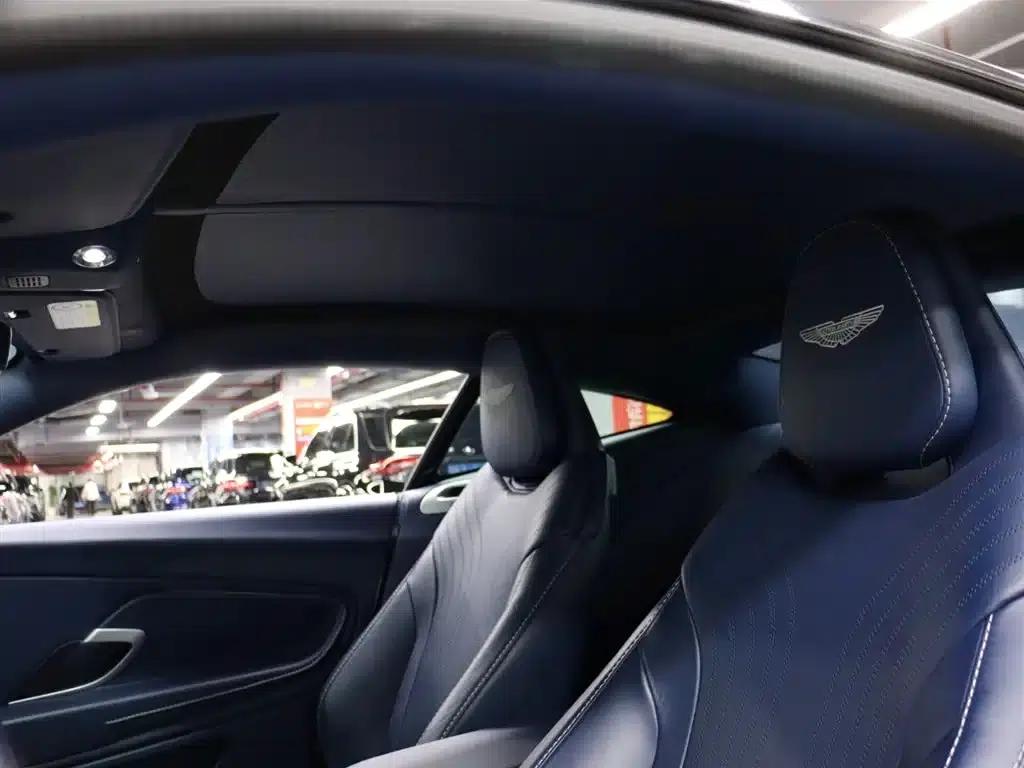 Aston Martin DB11 2020 4.0T V8 Coupe — миниатюра 14