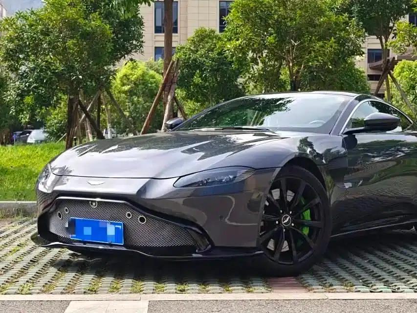 2018 V8 Vantage 4.0T V8 Coupe — миниатюра 5