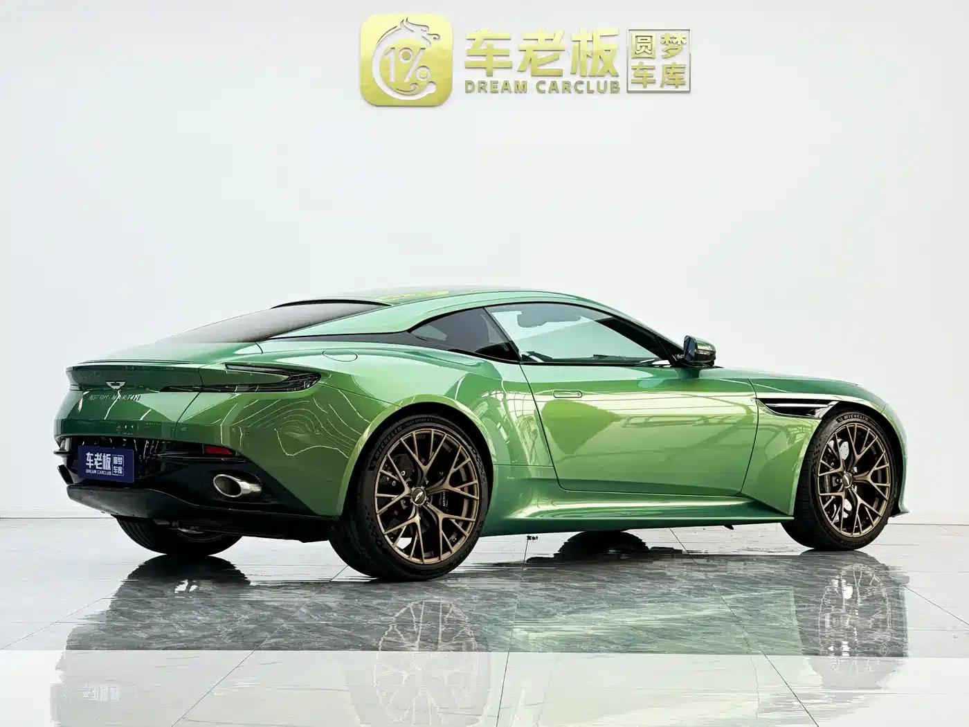 Aston Martin DB12 2025 4.0T V8 Coupe — миниатюра 4