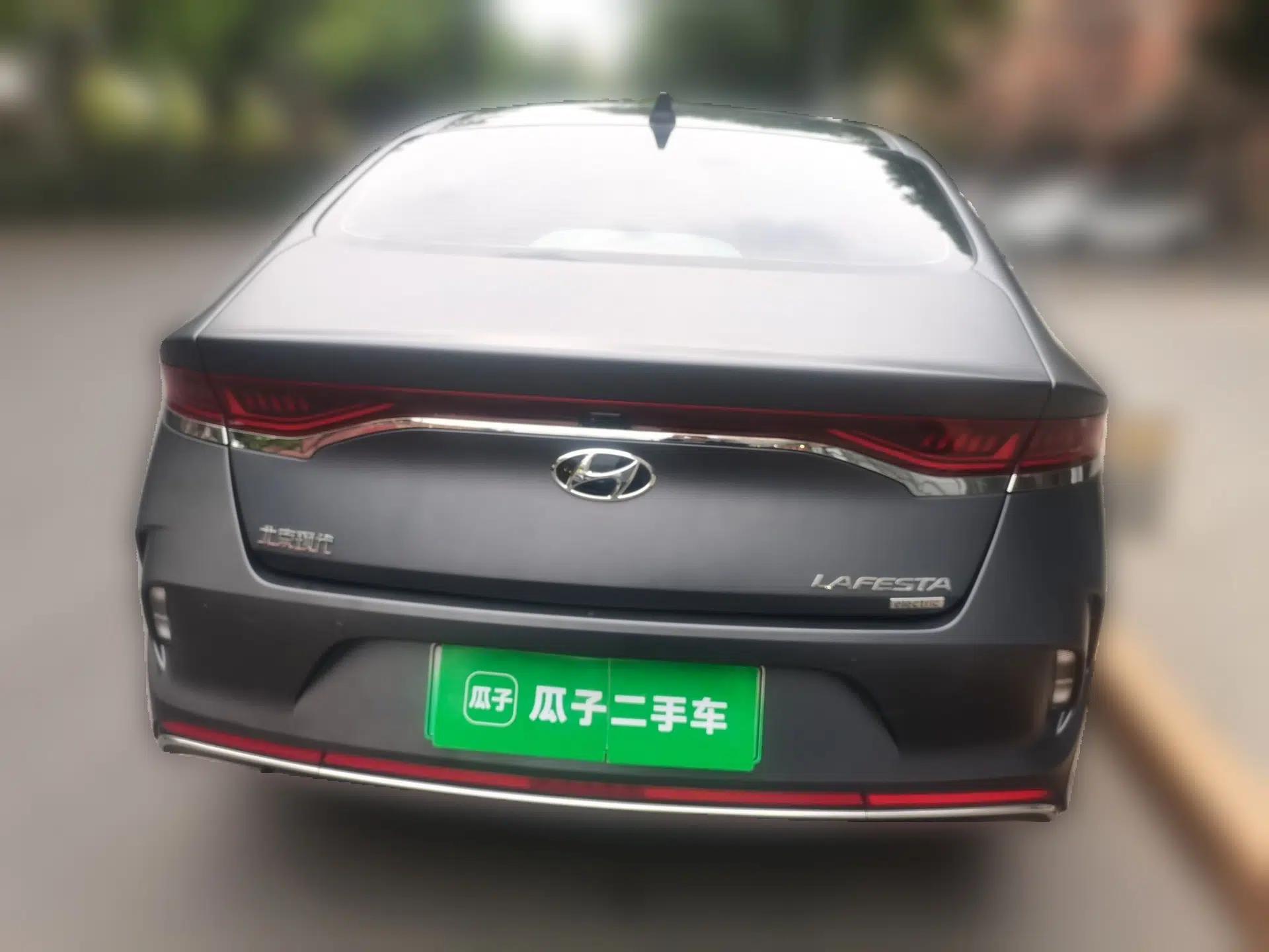 Hyundai Lafesta Electric 2020 DLX Enjoyment Edition — миниатюра 5