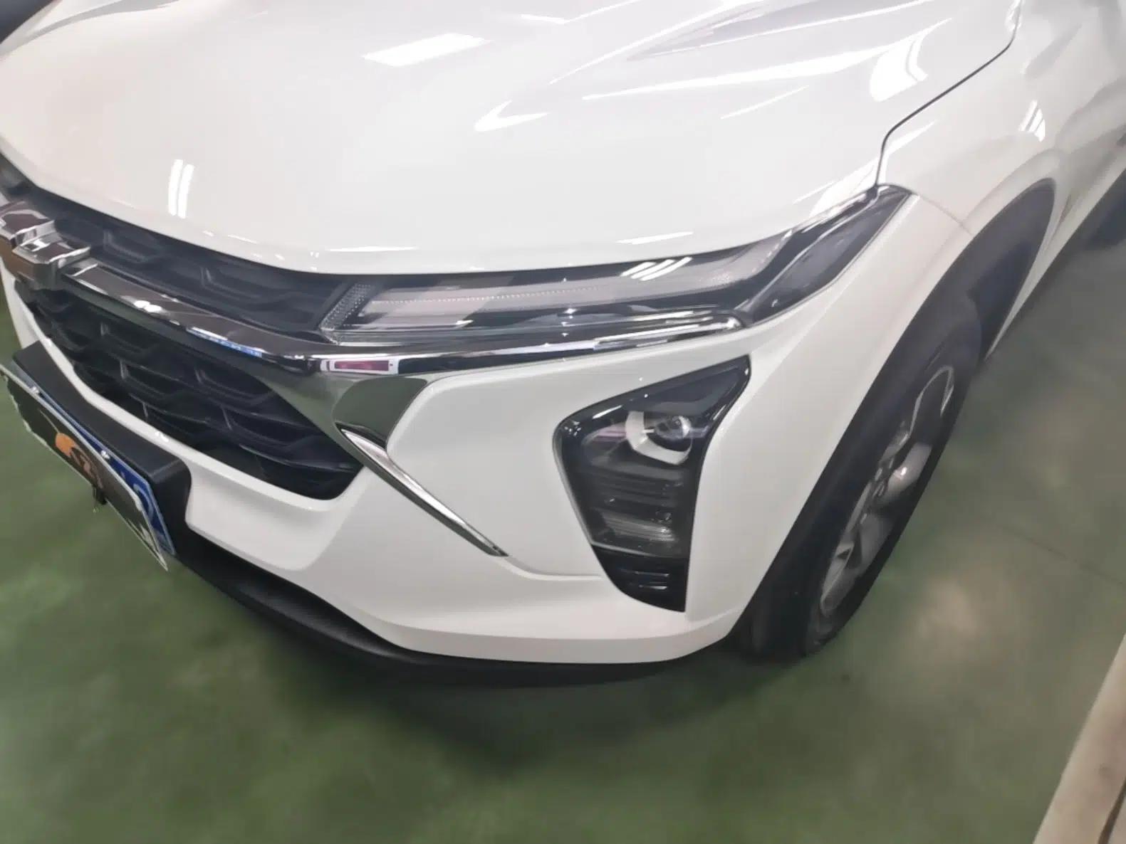 Chevrolet Seeker 2022 1.5T CVT Trend-Setting Edition — миниатюра 9