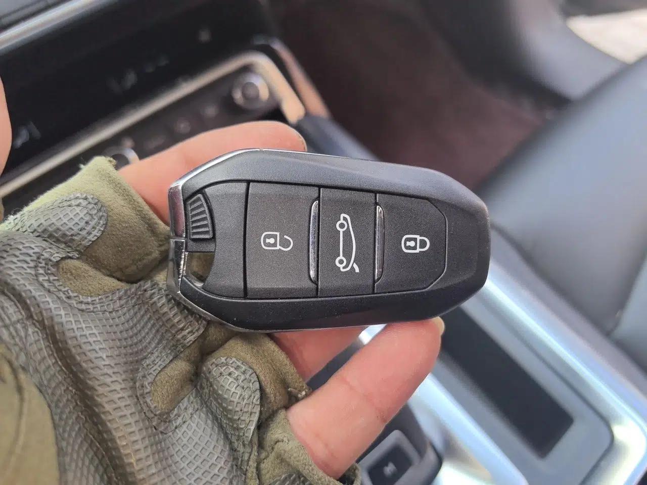 Citroen C6 2020 400THP Luxury Version — миниатюра 9