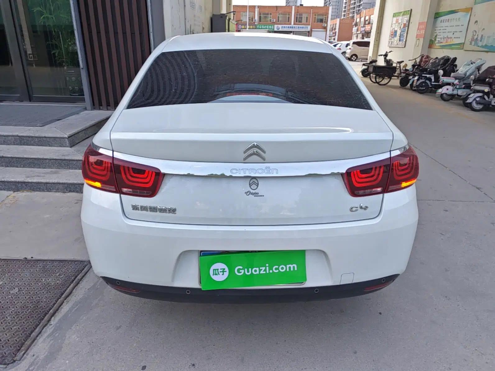 Citroen C4 Sega 2018 1.6L Manual Luxury Model — миниатюра 5