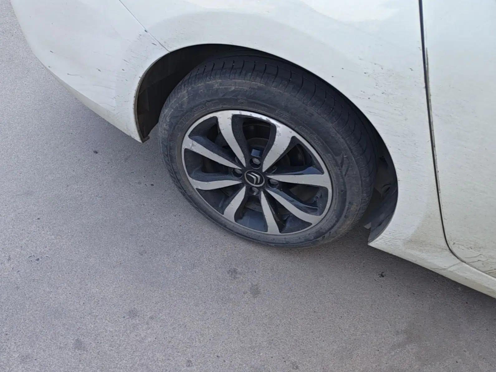 Citroen C4 Sega 2018 1.6L Manual Luxury Model — миниатюра 10