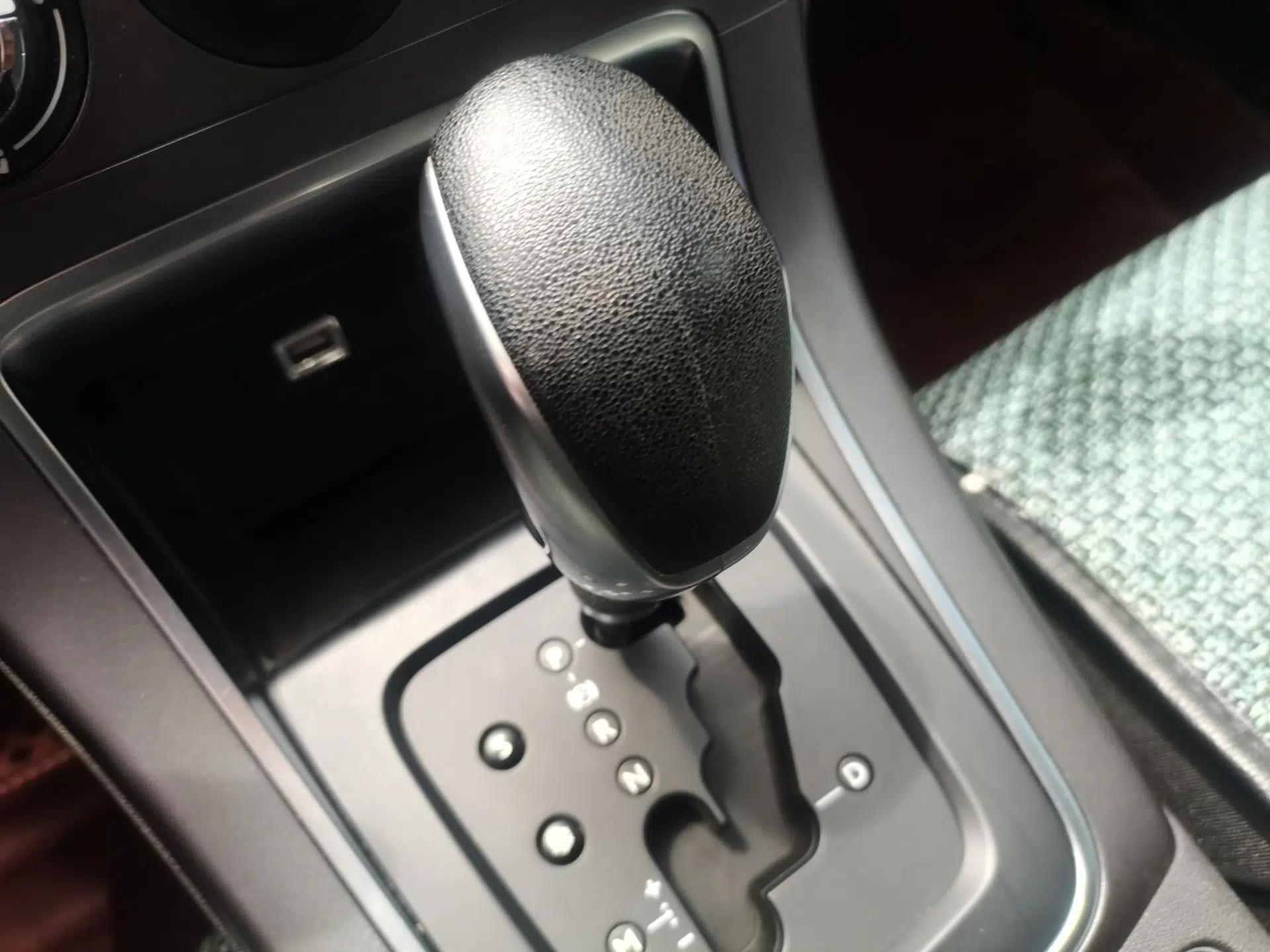 Citroen C4 Sega 2016 1.6L Automatic Comfort Model — миниатюра 15