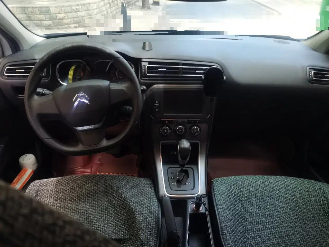 Citroen C4 Sega 2016 1.6L Automatic Comfort Model — миниатюра 10