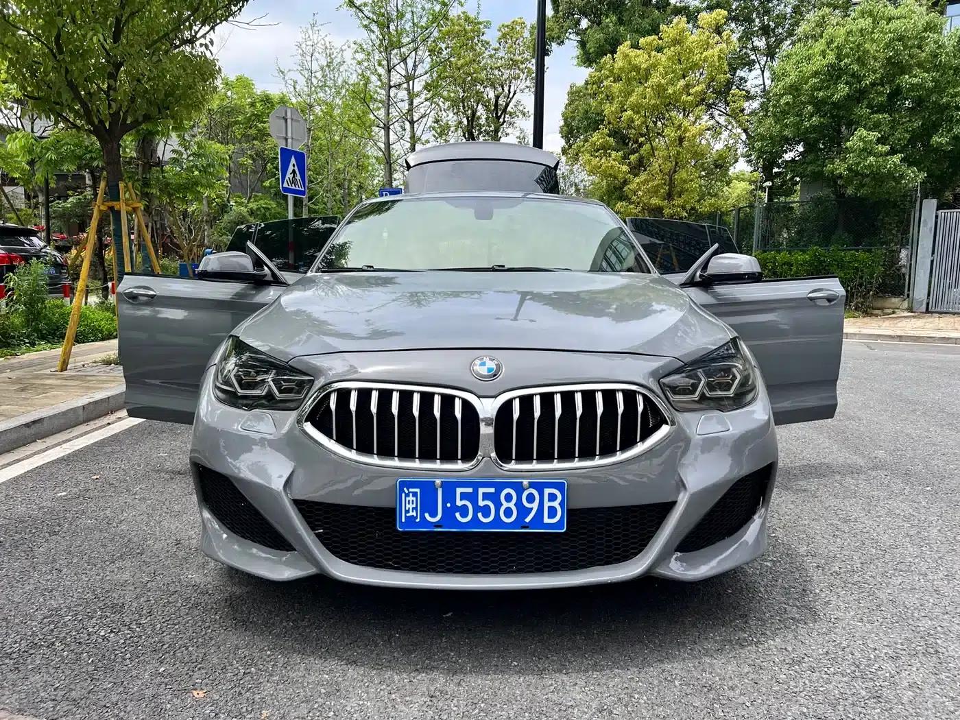 BMW 5 Series GT 2010 535i Leading Edition — миниатюра 24