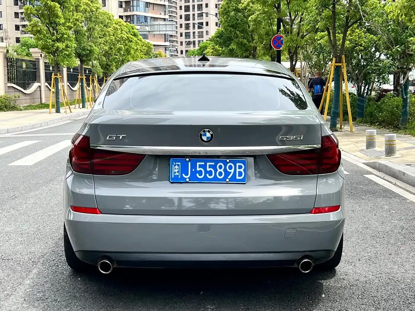 BMW 5 Series GT 2010 535i Leading Edition — миниатюра 6