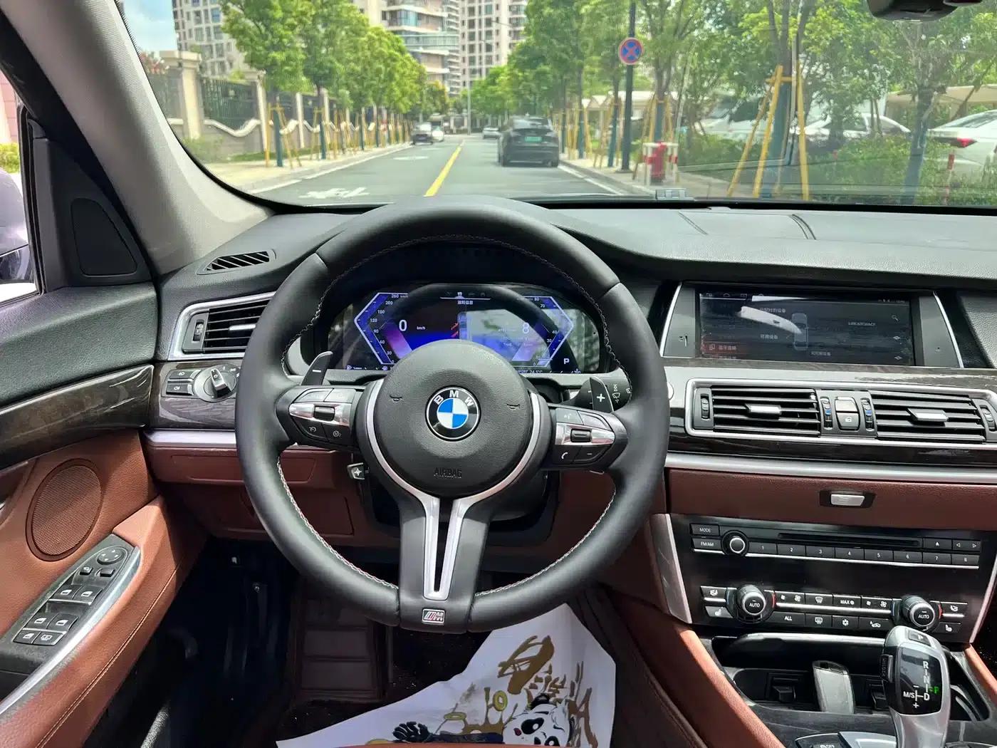 BMW 5 Series GT 2010 535i Leading Edition — миниатюра 9