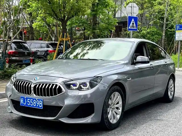 BMW 5 Series GT 2010 535i Leading Edition