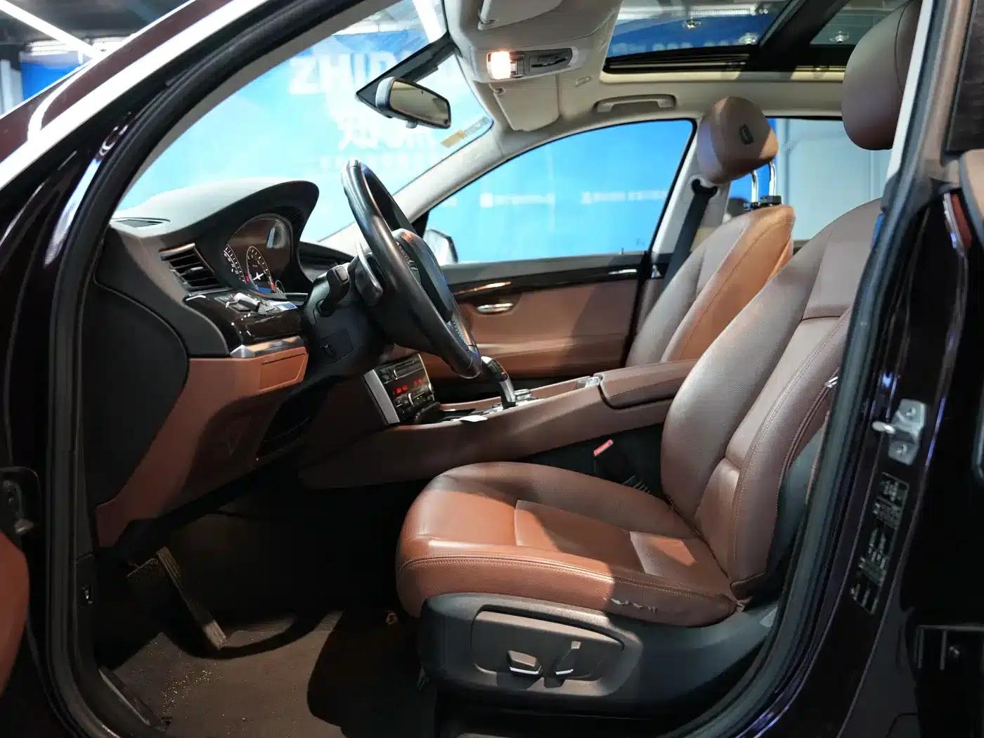 BMW 5 Series GT 2014 535i Leading Edition — миниатюра 6