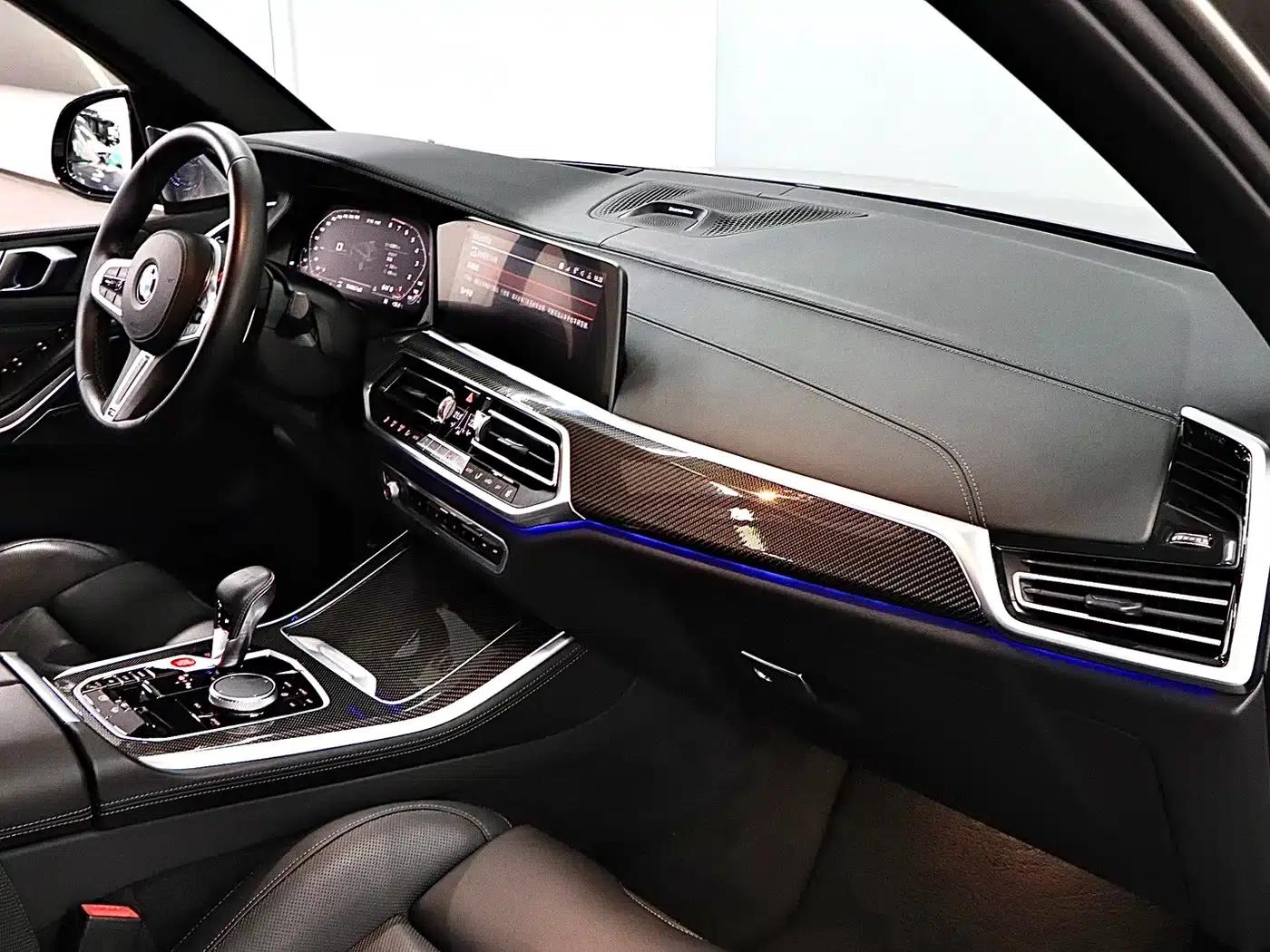 2020 BMW X5 M — миниатюра 14