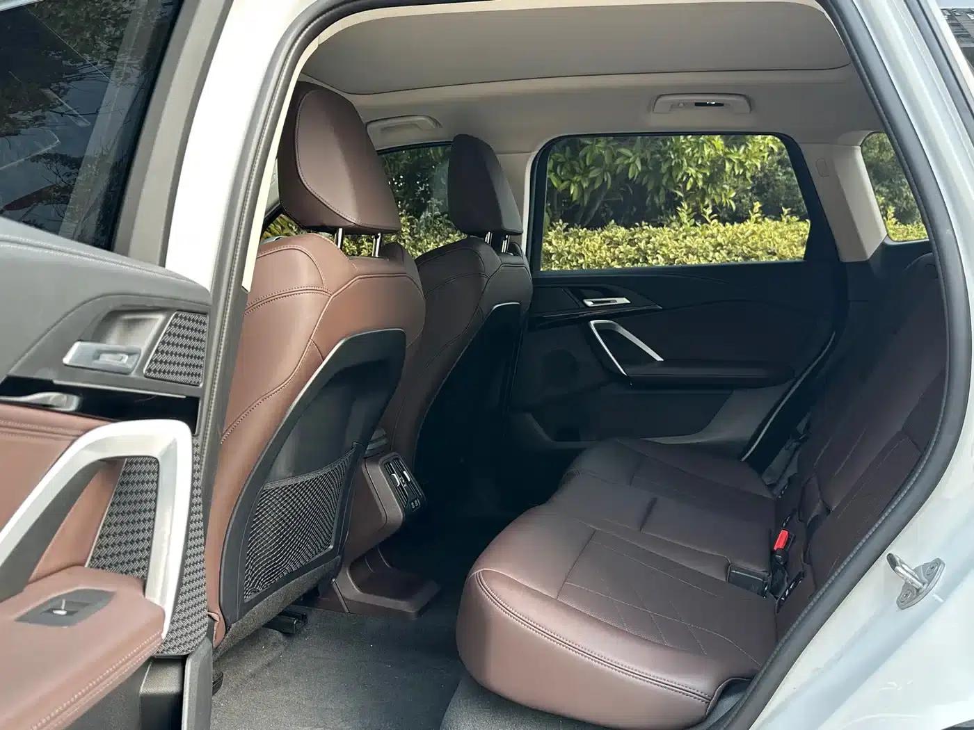 BMW iX1 2023 eDrive25L X Design Package — миниатюра 5