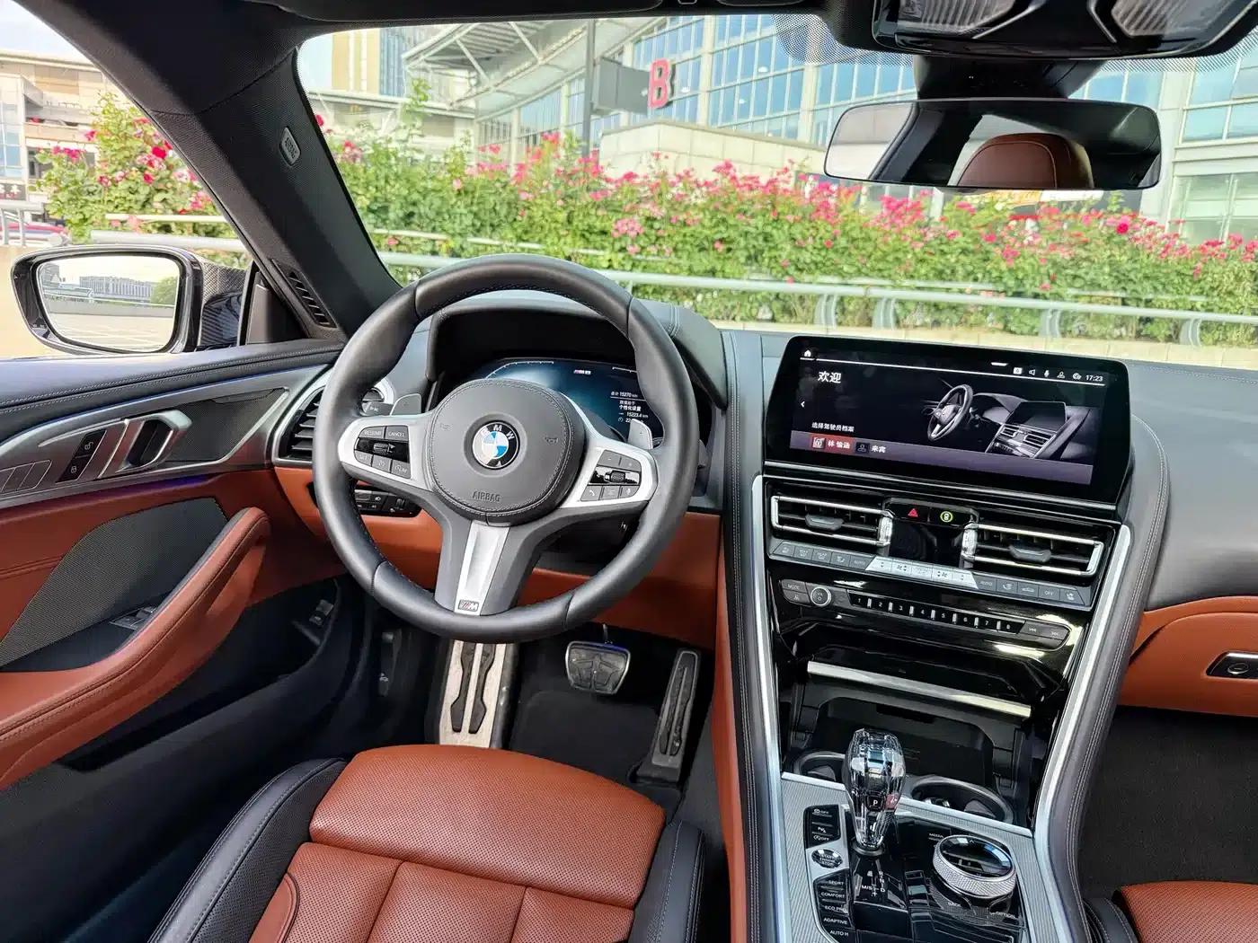 2022 BMW 8 Series 840i Coupe M Sport Package — миниатюра 7