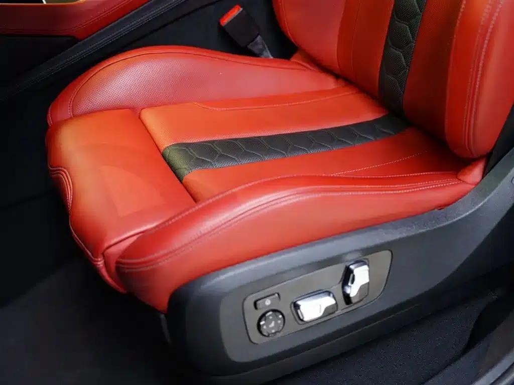 2022 BMW X6 M — миниатюра 29
