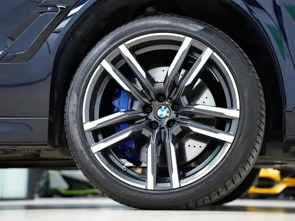 2022 BMW X6 M — миниатюра 53