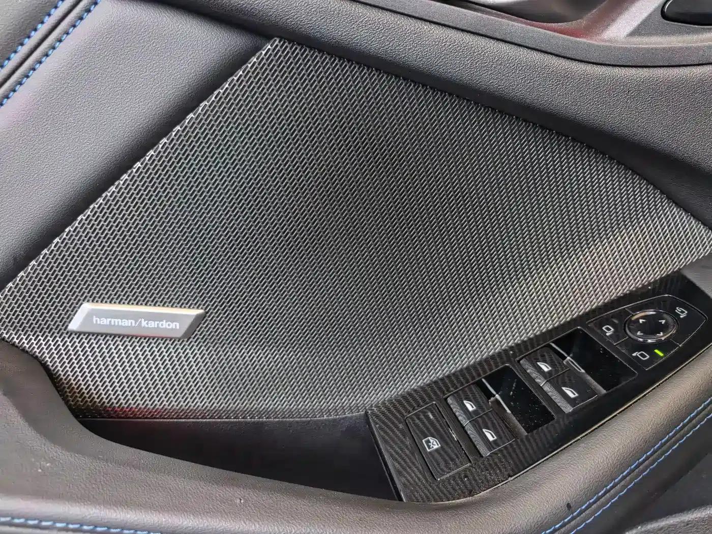 2025 BMW M235L — миниатюра 12
