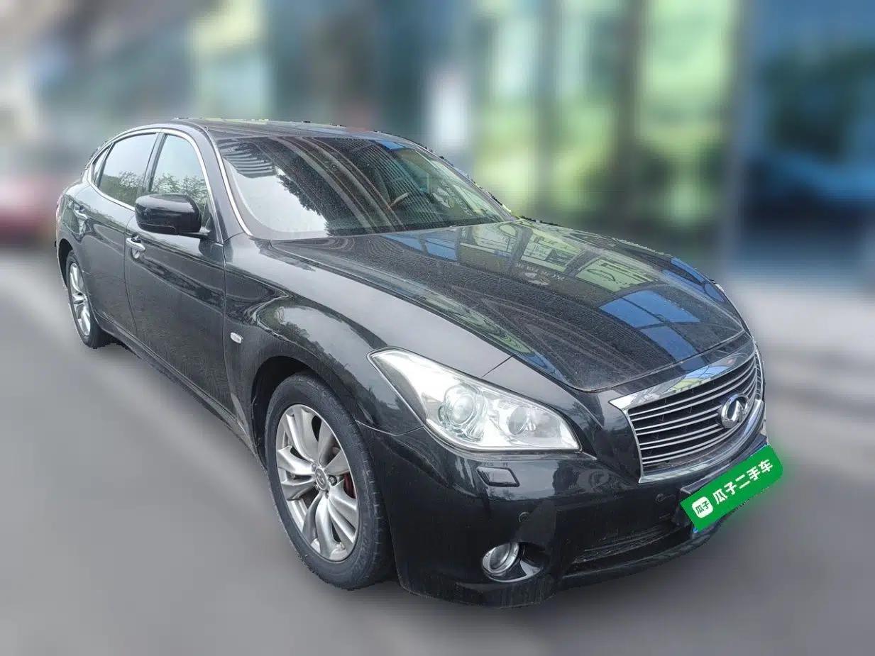 Infiniti Q70 2013 Q70L 2.5L Comfort Edition — миниатюра 3