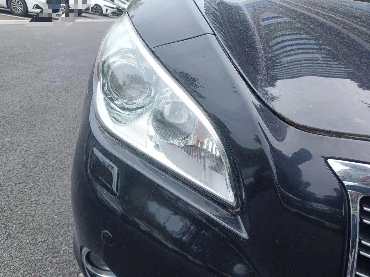 Infiniti Q70 2013 Q70L 2.5L Comfort Edition — миниатюра 7