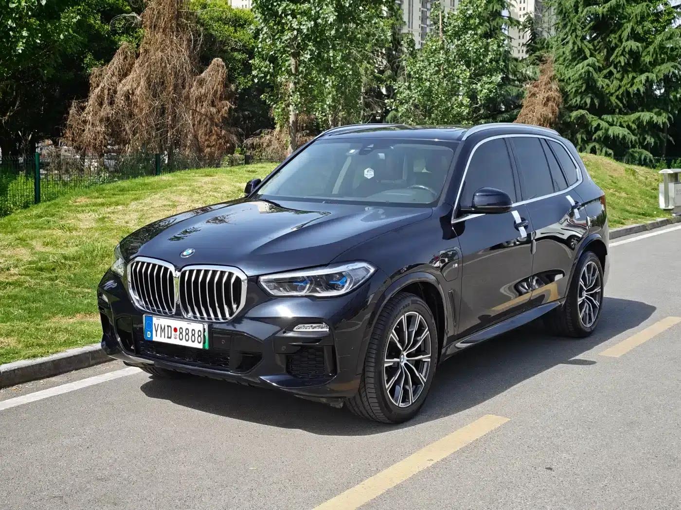 2021 BMW X5 PHEV Imported xDrive45e M Sport Package — миниатюра 1