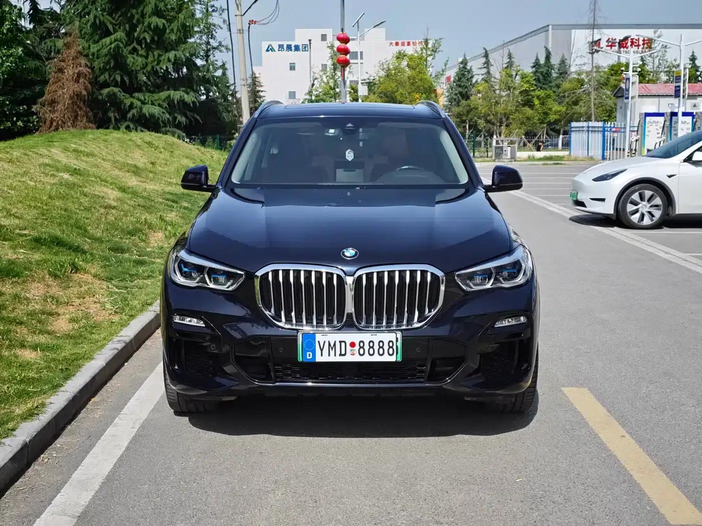 2021 BMW X5 PHEV Imported xDrive45e M Sport Package — миниатюра 2