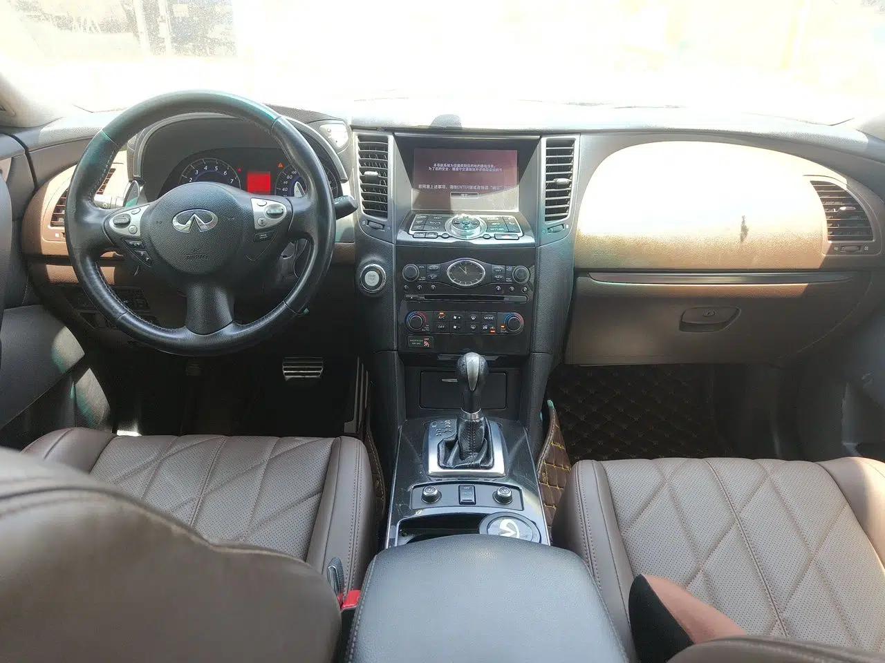 Infiniti FX 2010 FX35 Standard Edition — миниатюра 10