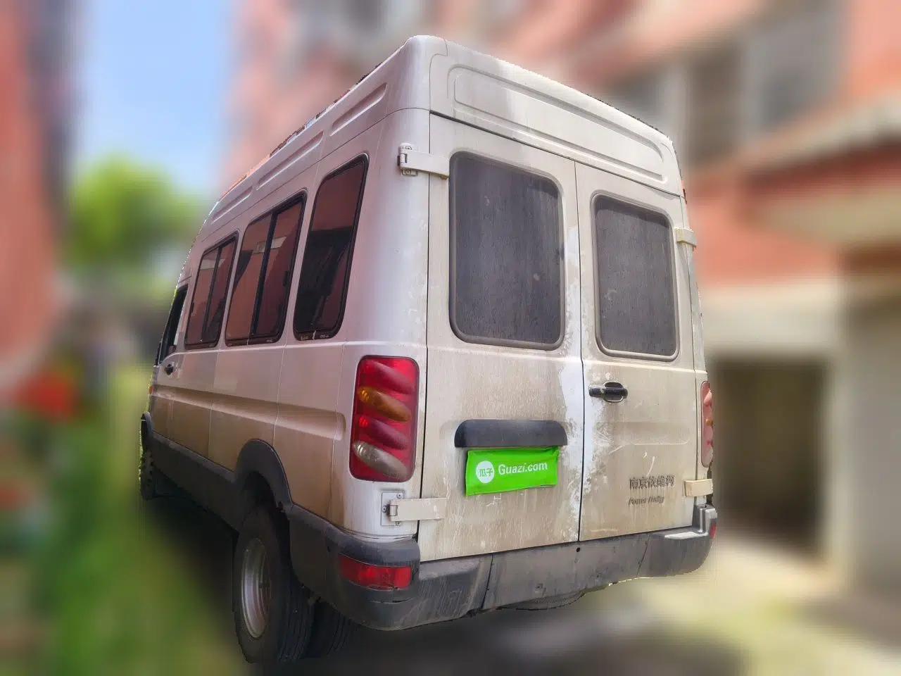 Iveco Power Daily  — миниатюра 4