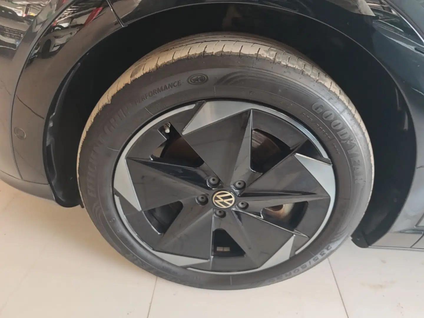 Volkswagen ID.UNYX 2024 Revised Pro Long-Range Version — миниатюра 8