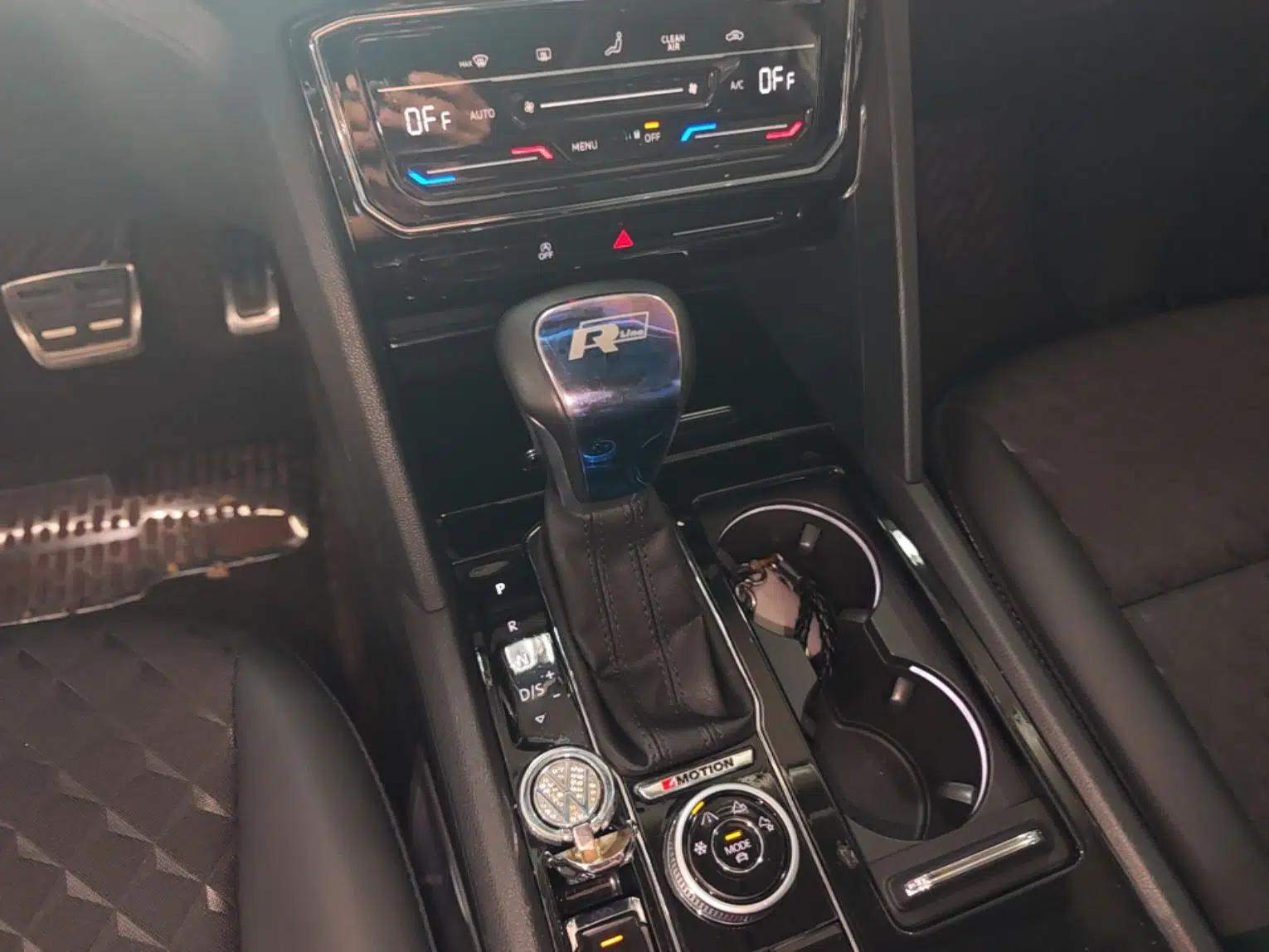 Volkswagen Teramont X 2020 Facelift 380TSI Four-Wheel Drive Luxury Edition — миниатюра 17
