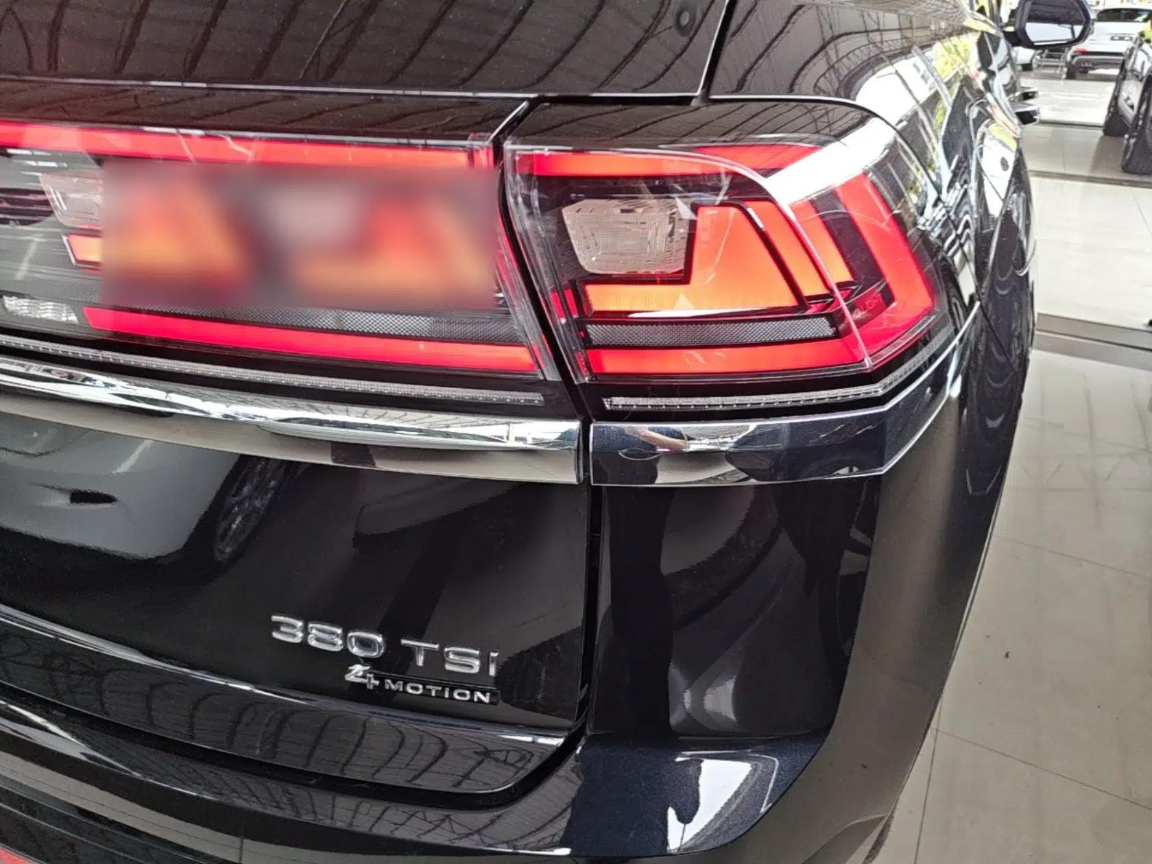 Volkswagen Teramont X 2023 Revised 380TSI Four-Wheel Drive Prestige Luxury Edition — миниатюра 7