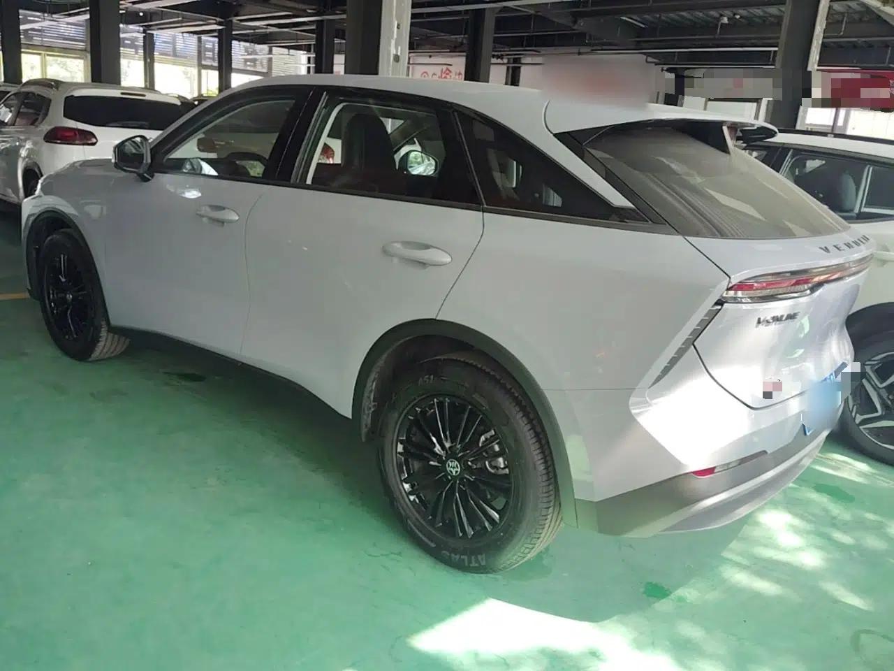 Venucia V 2023 260T Idol Edition Pro — миниатюра 4