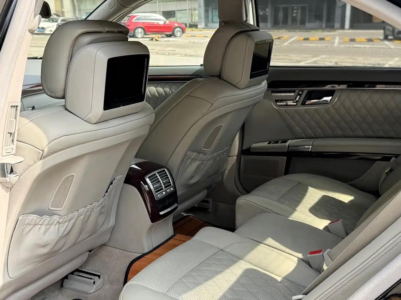 2010 Mercedes-Benz S-Class AMG S 65 — миниатюра 15