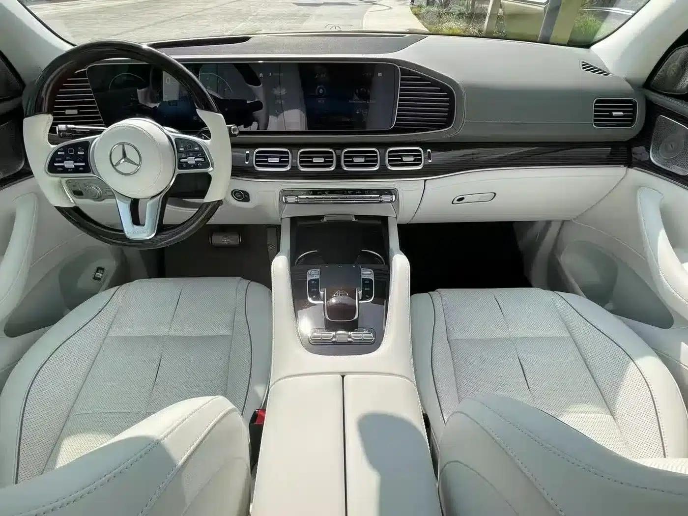2022 Maybach GLS 600 4MATIC Premium Edition — миниатюра 6