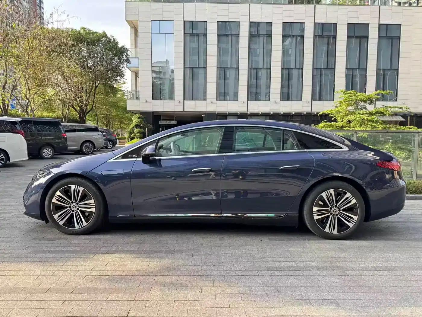 Mercedes-Benz EQS 2023 450+ Pioneer Edition — миниатюра 6