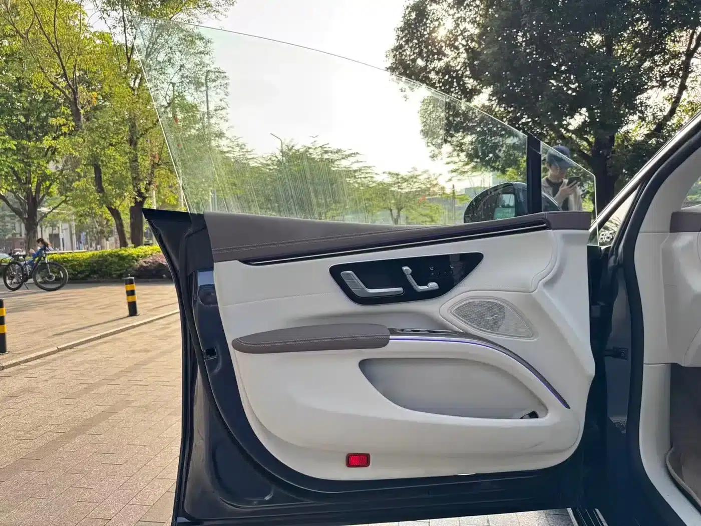Mercedes-Benz EQS 2023 450+ Pioneer Edition — миниатюра 9