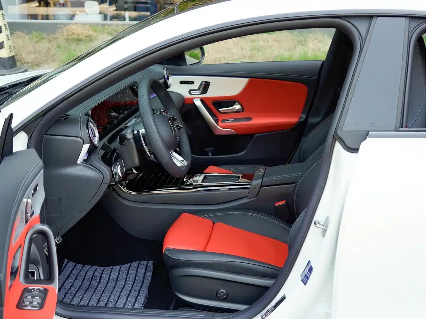2026 Mercedes-Benz CLA AMG 35 4MATIC — миниатюра 11