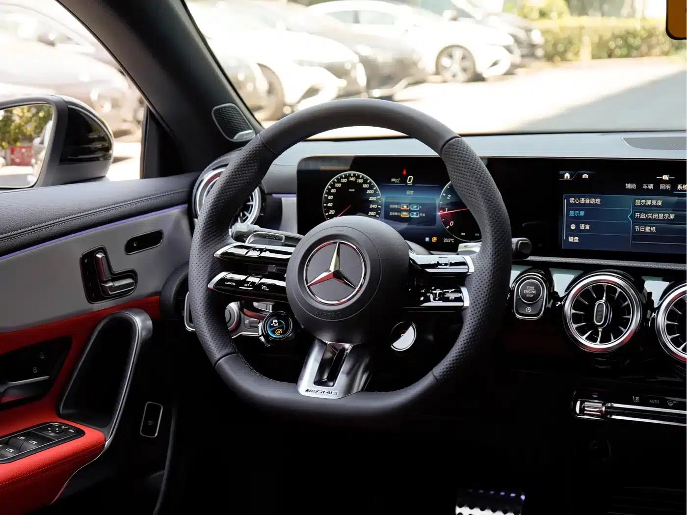 2026 Mercedes-Benz CLA AMG 35 4MATIC — миниатюра 18