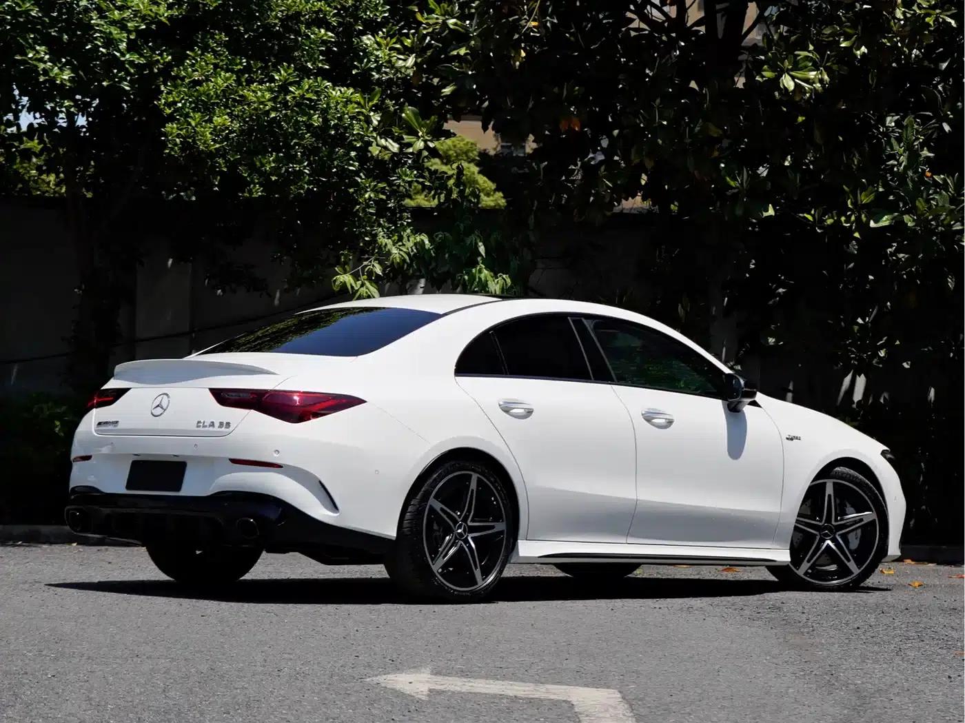 2026 Mercedes-Benz CLA AMG 35 4MATIC — миниатюра 4