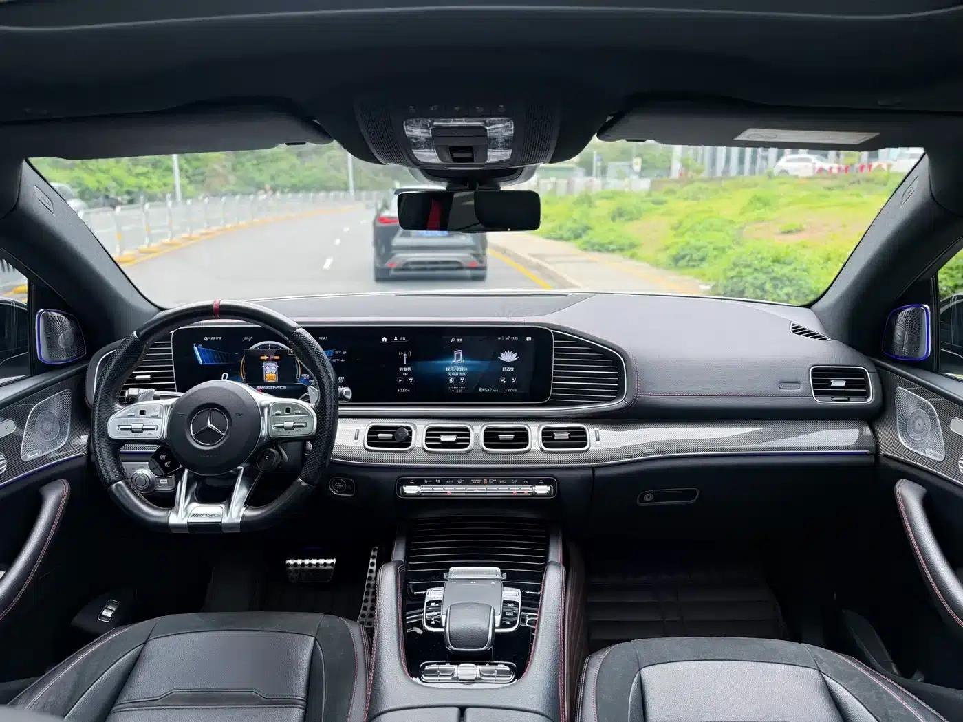 Mercedes-Benz GLE Coupe AMG 2020 Model AMG GLE 53 4MATIC+ Coupe SUV — миниатюра 17
