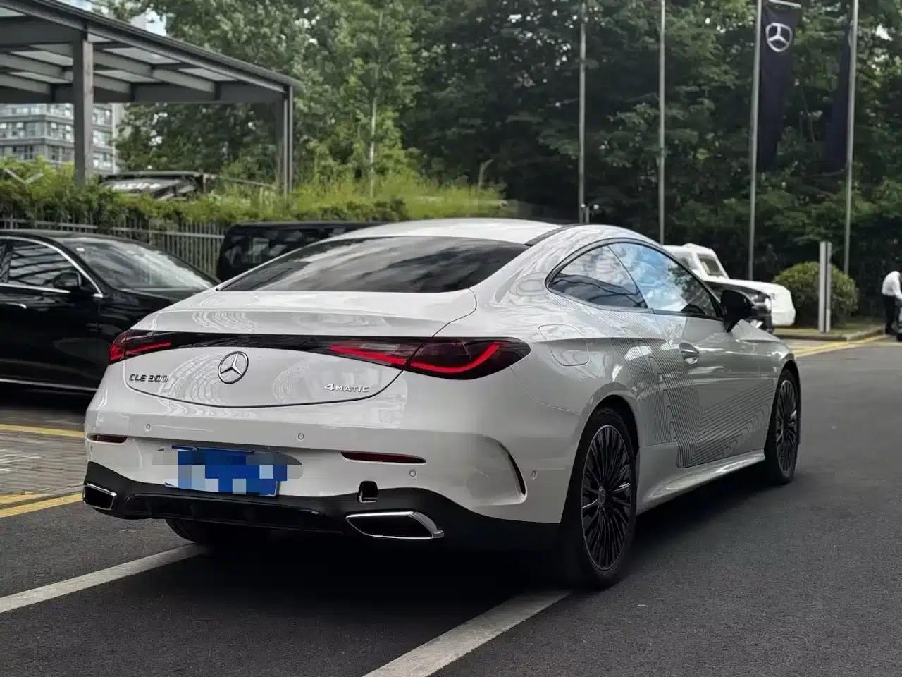 Mercedes-Benz CLE 2024 CLE 300 4MATIC Luxury Coupe — миниатюра 2