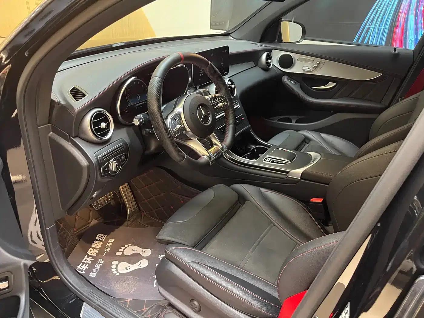 Mercedes-Benz GLC Coupe AMG 2022 AMG GLC 43 4MATIC Coupe SUV — миниатюра 4