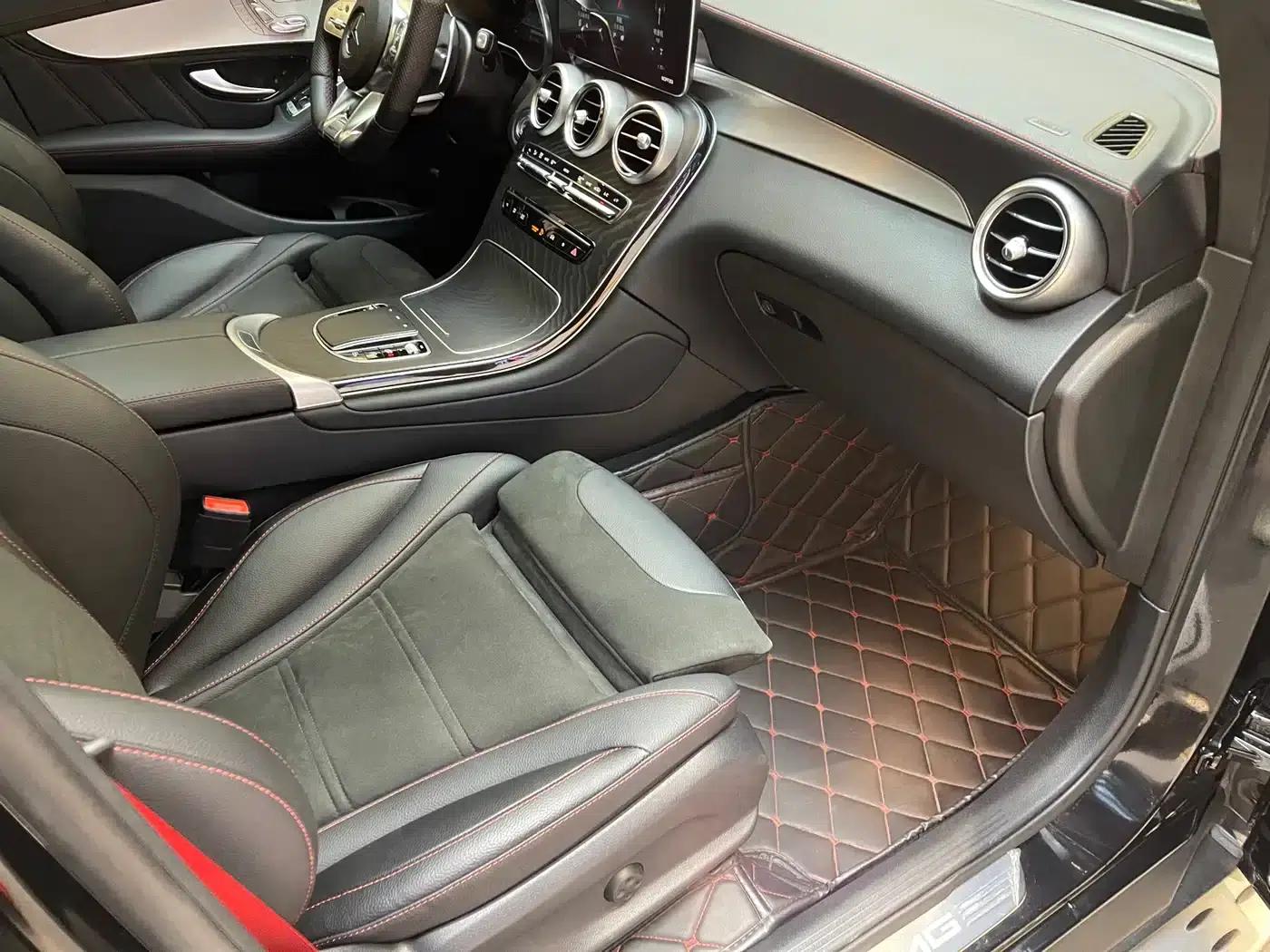 Mercedes-Benz GLC Coupe AMG 2022 AMG GLC 43 4MATIC Coupe SUV — миниатюра 8
