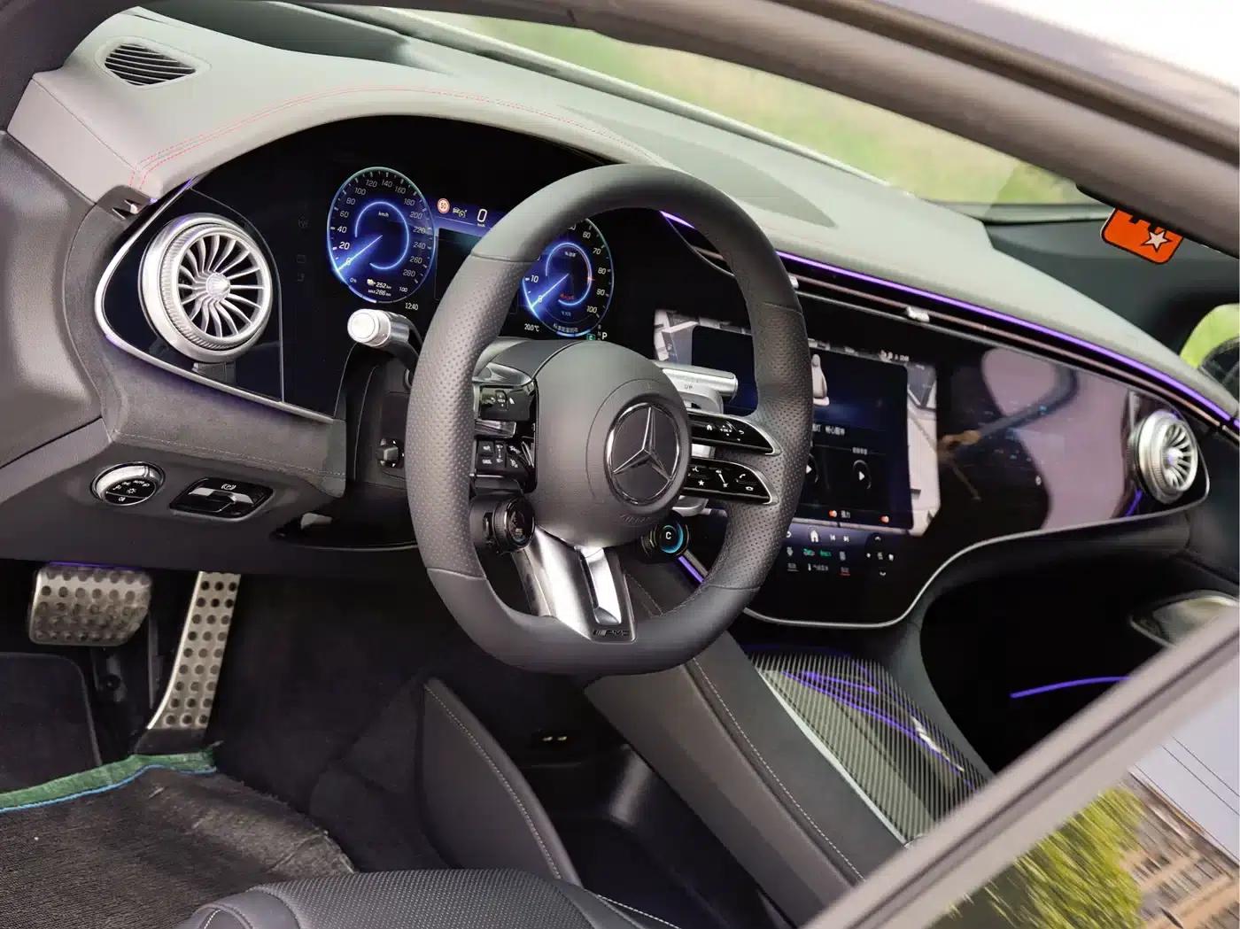 2022 Mercedes-Benz EQS AMG 53 4MATIC+ — миниатюра 11