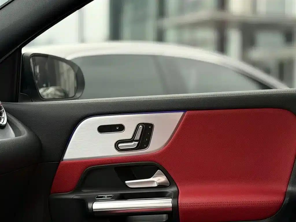 2022 Mercedes-Benz GLA AMG 35 4MATIC — миниатюра 11