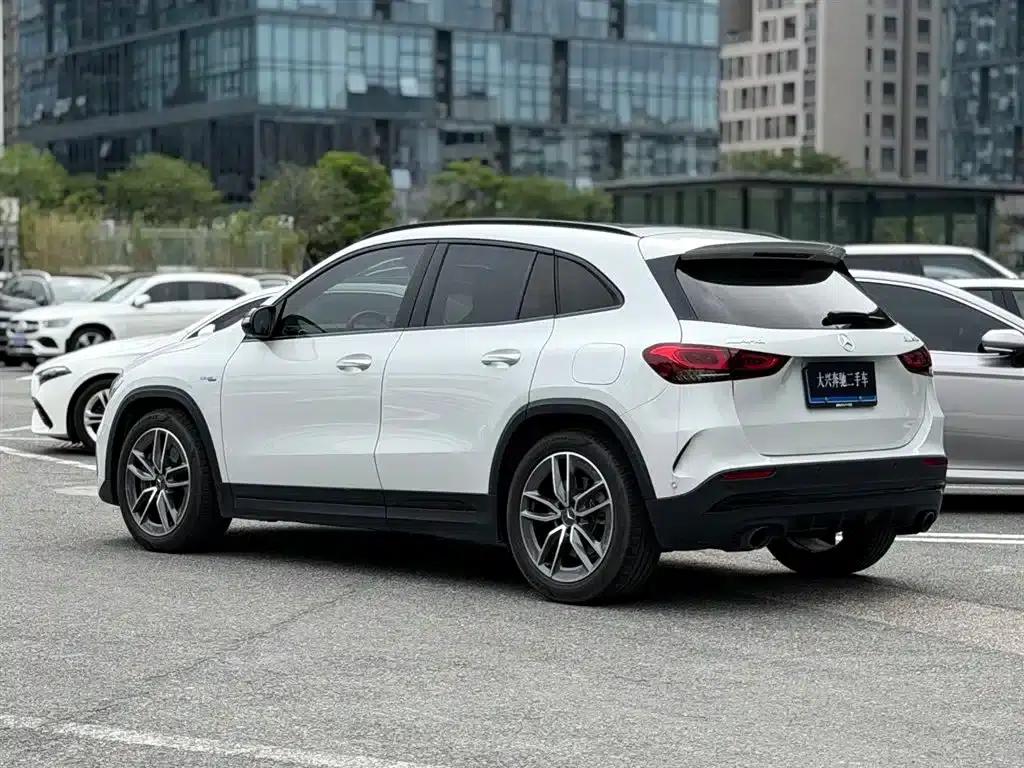 2022 Mercedes-Benz GLA AMG 35 4MATIC — миниатюра 4