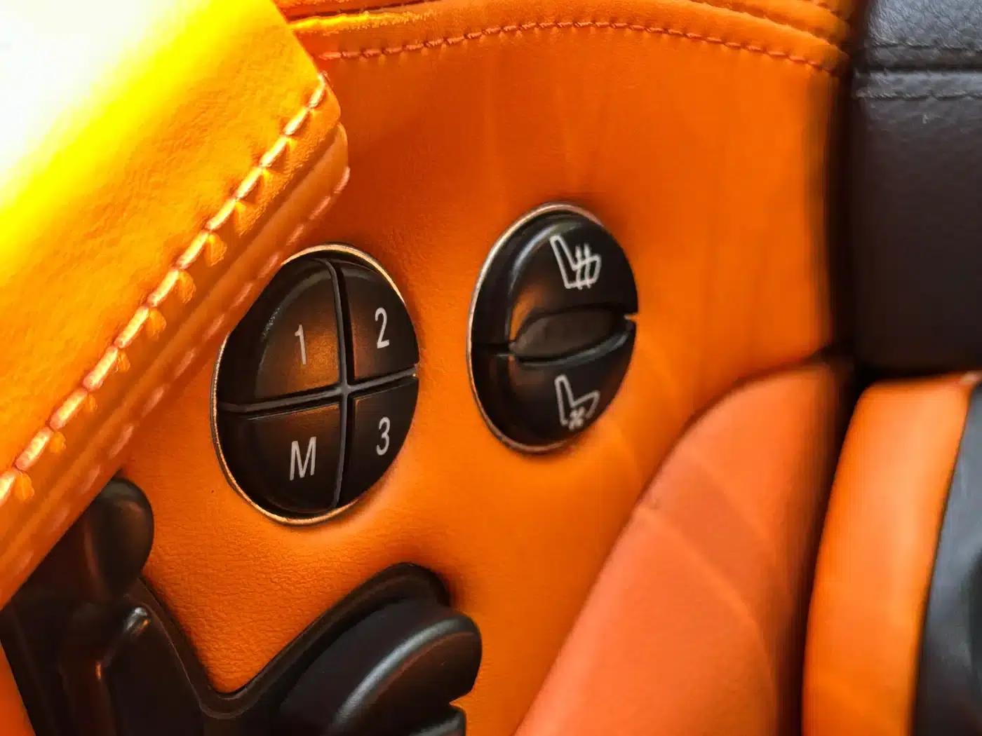 Mercedes-Benz SL-Class 2006 SL 350 — миниатюра 11