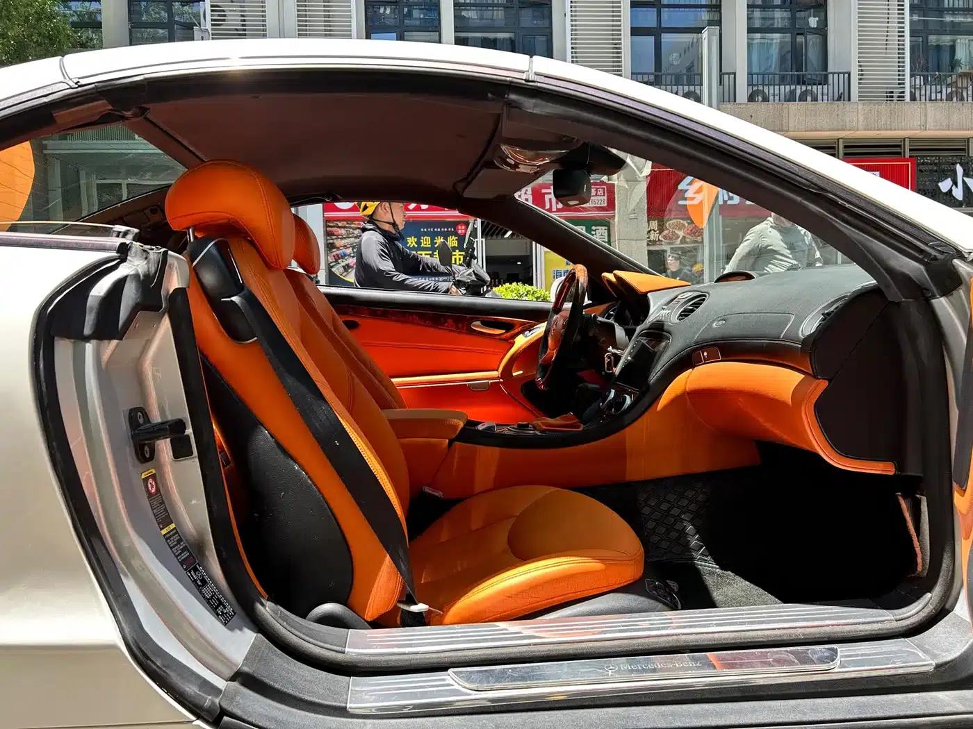 Mercedes-Benz SL-Class 2006 SL 350 — миниатюра 7