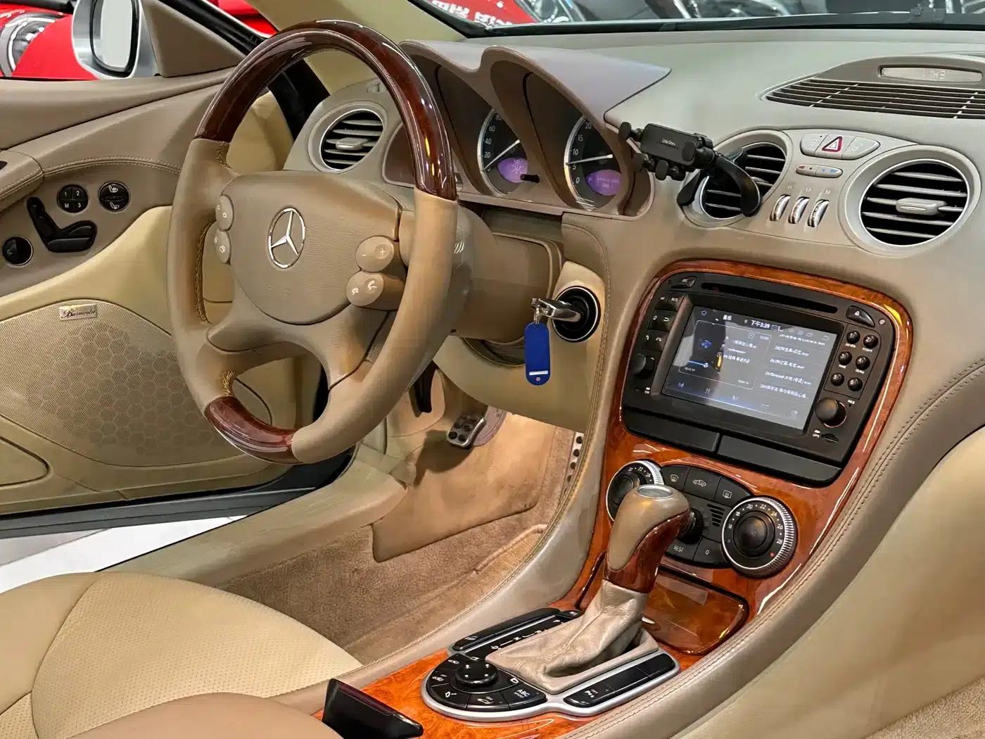 Mercedes-Benz SL-Class 2004 SL 500 — миниатюра 10