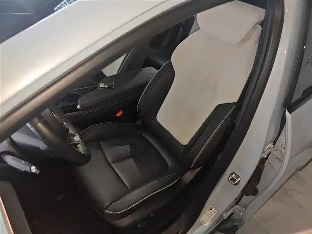 Buick E4 2023 GS Edition — миниатюра 15
